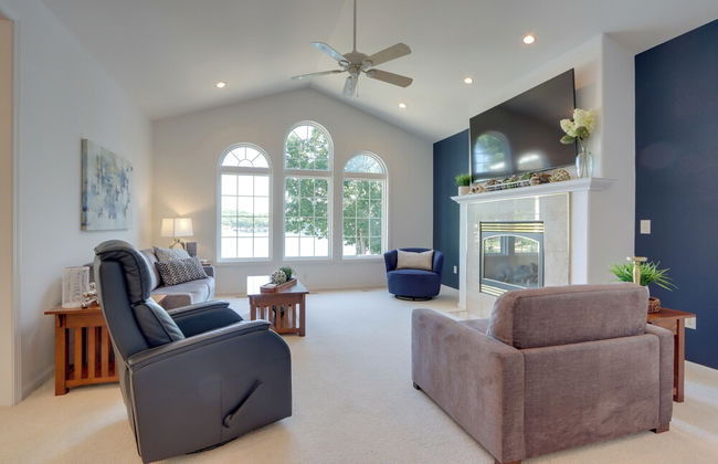 Lakeside Gravois Mills Home w/ Boat Slip + 4 Decks - Foto 15