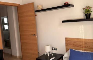 CASTILLEJA , Casa-Apartamento cerca centro Sevilla Wifi Familias Trabajo Garaje - Foto 40