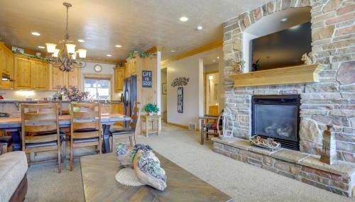 High-End Huntsville Condo with Private Hot Tub! - Foto 4