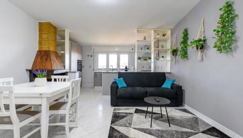 Coastal Whisper - 9 min to Airport & 700m to Sea - Foto 4