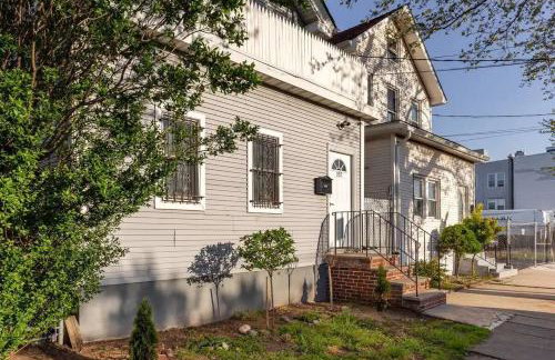 Spacious Cozy Retreat, Sleeps 10, Near NYC & EWR - Foto 26