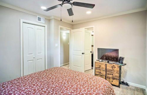 Blue Cottage in the Bayou with Private Yard! - Foto 17