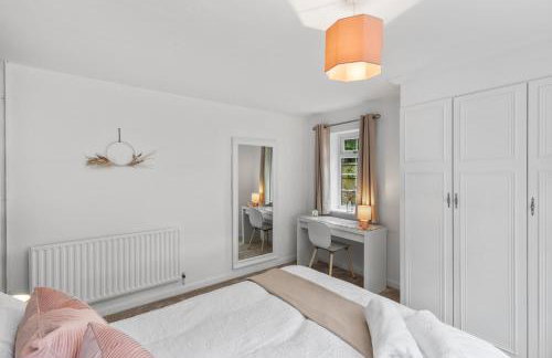 Modern 3 Bedroom Bungalow with Style & Comfort in Leicestershire - Photo 34