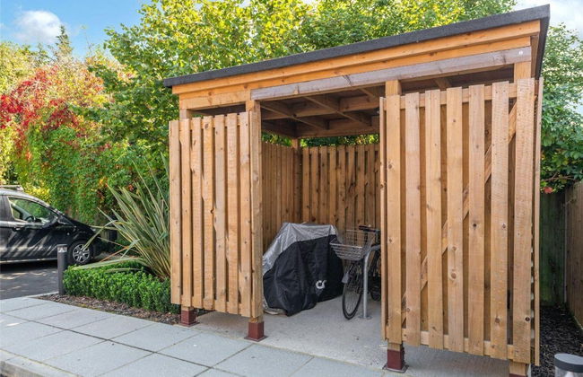 2 Bed 2 Bath Apt Close to Reigate Station - 2230 - Foto 10