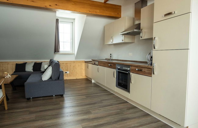 Modern Apartment Right Next to the ski Lift - Photo 11