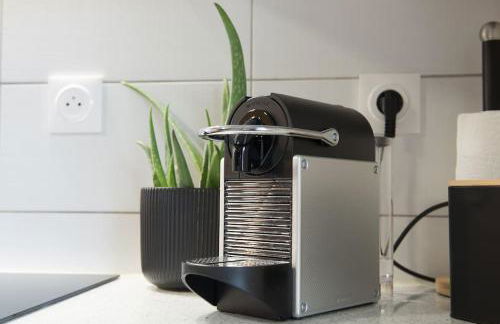 Chez Fany - Superbe appartement en résidence avec parking - Foto 16