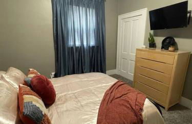 Cozy vintage getaway minutes from downtown - Foto 14