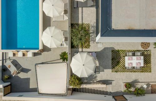 Holiday home Lola, sea on a palm! HEATED POOL - Photo 4