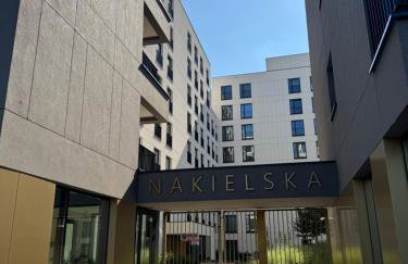 Designerski Apartament Wola - Parking Gratis - Klimatyzacja - Blisko Centrum - SmartTV - Foto 11