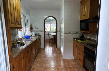 Estupenda casa cercana a la playa y a la montaña VUT6678AS - Foto 15