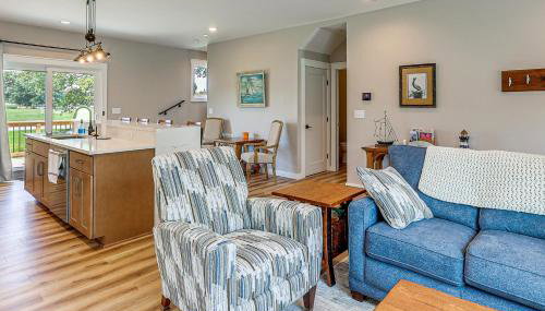 Rock Hall Retreat with Balcony Near Park and Marina! - Foto 4