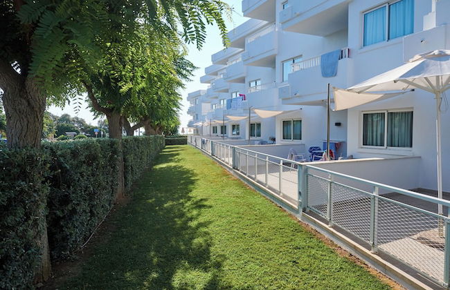 Hipotels Apartamentos Cala Bona - Photo 30