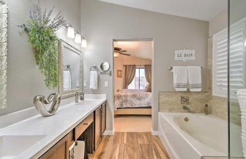 Patio and Grilling Station Family Home in Glendale - Foto 22