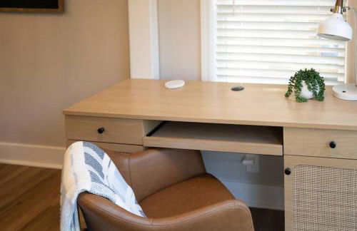 Refreshing Ranch Style Home - Photo 31