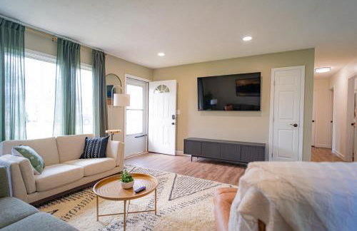 Lake Erie Breeze 3BR home base, 30 min to Cedar Point Island Ferries - Foto 10