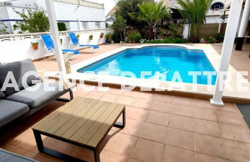 Villa con piscina privada, barbacoa, salón de verano con pérgola, 6 dormitorios, aire acondicionado. - ES-389-14 - Foto 1