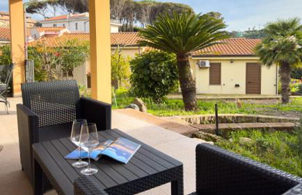 La Casa Delle Rose in Santa Caterina di Pittinuri - Foto 1