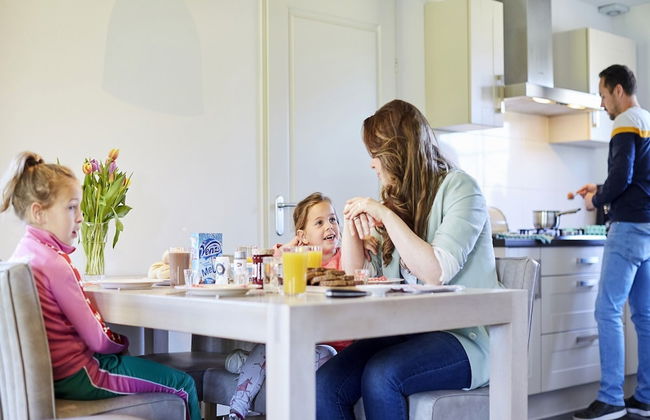Villa With Sauna & Bubble Bath in Limburg - Photo 28