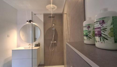 Evasions-Dérobade, centre-ville, gare - Foto 5, Shower