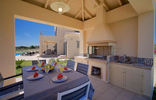 Villa Aglaia in Mavrata - Photo 11