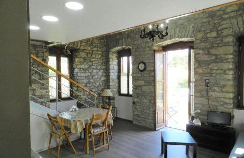 La Casa di Ercole across bay of Nafplio. - Photo 5