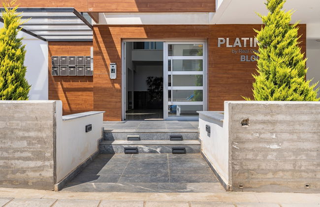 YAMAS Urban Living Platinum 77 Apartments - Foto 1