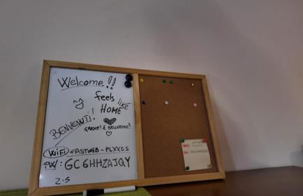 Whole apartment in Villa surrounded by green - Foto 44