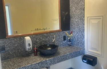 Hawaiian Sanctuary Eco Retreat Center - Foto 3