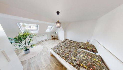 Dachgeschossromantik genießen, Bushaltestelle fußläufig erreichbar, WLAN - Foto 5, wardrobe