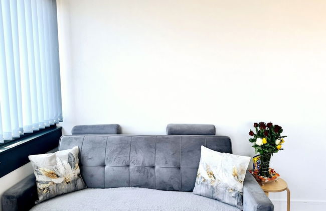 26 Penge House - Photo 9