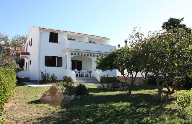 Apartment VIZ - Photo 1