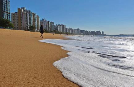 ESPETACULAR!! Apto na PRAIA DE ITAPARICA - Com Wi-Fi 360mbps, Ar Condicionado, Estacionamento Coberto e Cozinha Completa - Foto 40