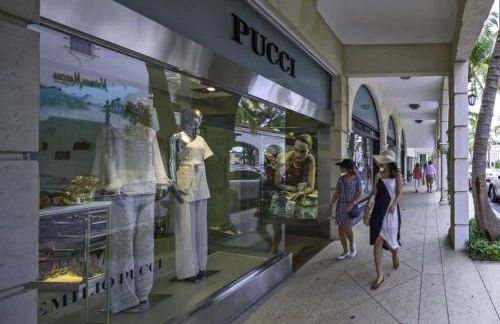 Casa Paradiso - A Sun Drenched Escape with Poolside Cabana Charm - Foto 18