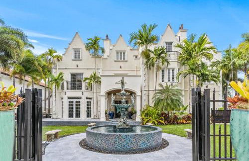 The Modern Castle Canal View Access Rooftop Living Greenhouse VlLLAS - Foto 6