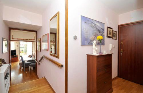 Apartment Poetry - Foto 31