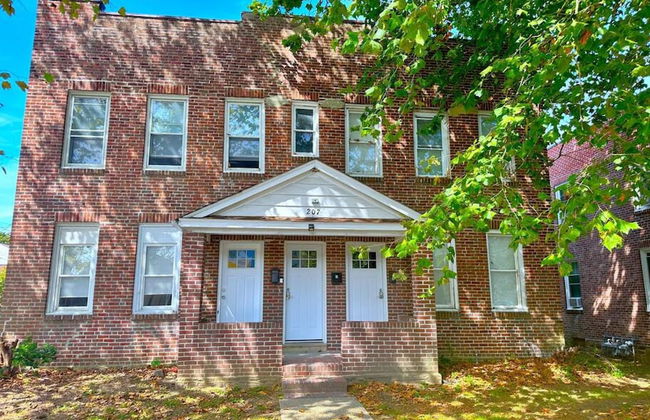 Cozy Walk up King Bed Fast Wifi - Foto 29