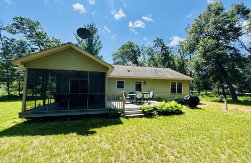 Pool and Beach Access! Lake Arrowhead Hideaway - Foto 2