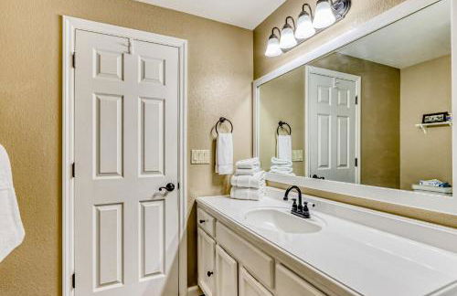 Rainier Rest Stop - Foto 16