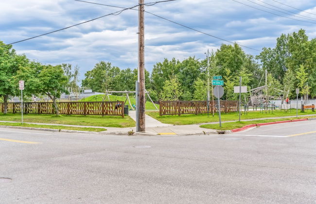 Parkstrip Place, Pet Friendly Downtown Home by RedAwning - Foto 52