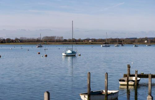 City Centre Entire Studio Apartment- Self check in - Foto 28