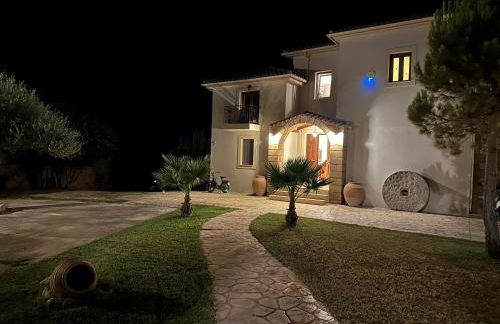 Onirozo Koroni Private Villa - Photo 7