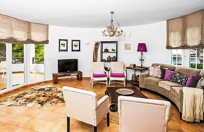 Bini Segui - Photo 8