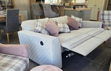 The Pink Lady with games table - Foto 23