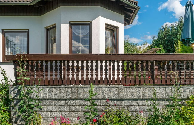 Garden View Apartment in Erzgebirge near Forest - Foto 30