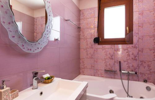 Newly Renovated Villa 4 Seasons with BBQ, private pool, ping pong and football table - Foto 59