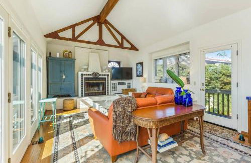 Oceanview, Walk To Beach, Fire Pit - Photo 9