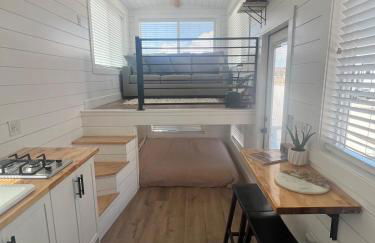 Tiny Home Lodge Near Zion and Bryce National Park Breathtaking Views Hot Tub - Foto 11
