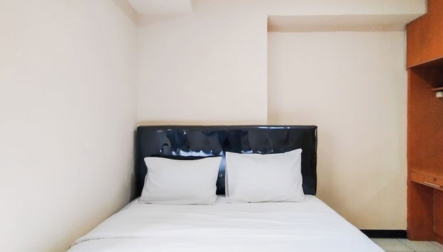 Serene 2Br Apartment At Gateway Ahmad Yani Cicadas - Foto 3, Habitación