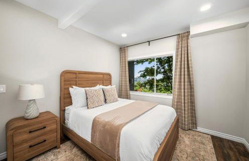 La Jolla Hilltop Haven with Ocean Views and Spa - Foto 54