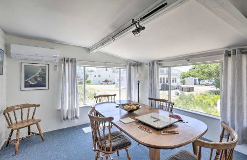 Plum Island Retreat about 1-Block Walk to Beach! - Foto 18